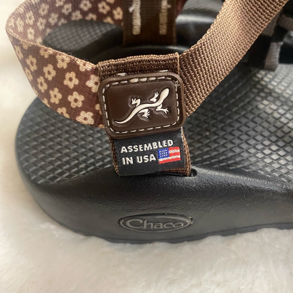 Chaco Brown and Black Patterned Sandals - Picture 4 of 8
